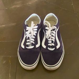 Vans classic shoe
